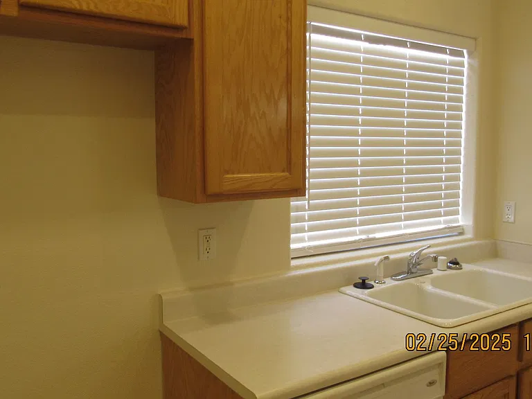 2759 Palisades Dr — Photo 10