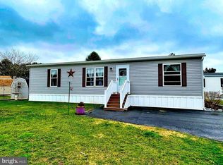 24 Ruth Dr, GORDONVILLE, PA 17529