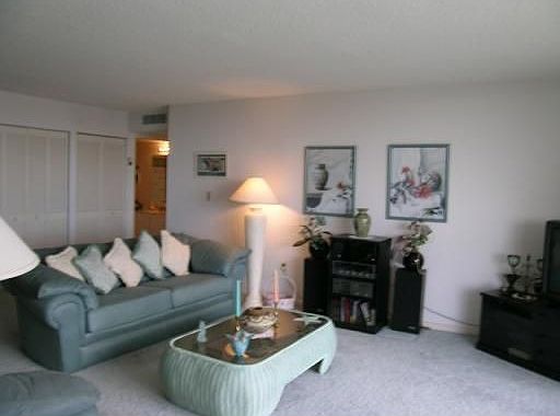 2nd image of 210 174th St APT 1701