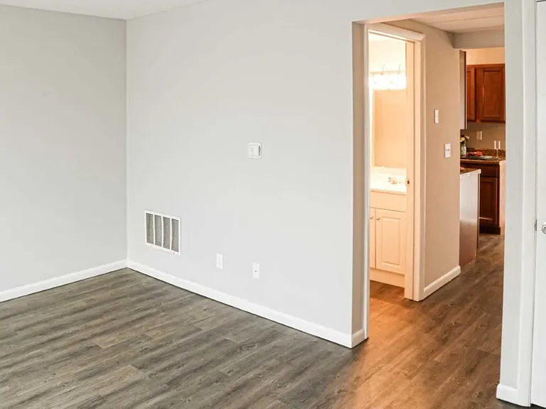 Dillsboro Townhomes — Photo 11