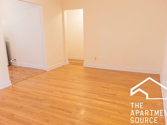 5th image of 3525.5 N Broadway #1S
