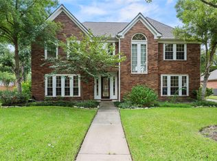 7403 Foxton Place Ct, Houston, TX 77095