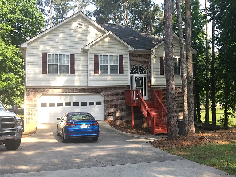 5516 Pinedale Cir — Photo 2