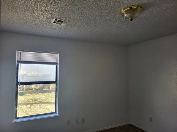 5723 S Vancouver Ave, Tulsa, OK 74107