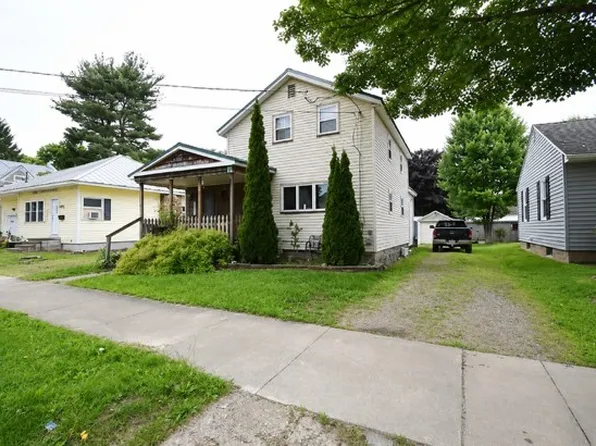 1026 N Center St, Corry, PA 16407
