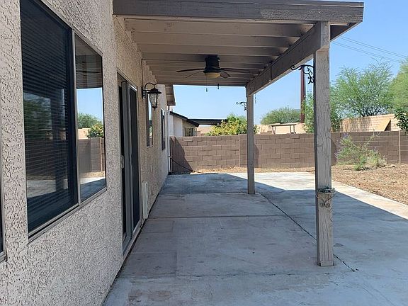 5th image of 5105 E Butterweed Dr