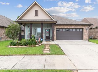 202 Shady Ridge Dr, Lafayette, LA 70508