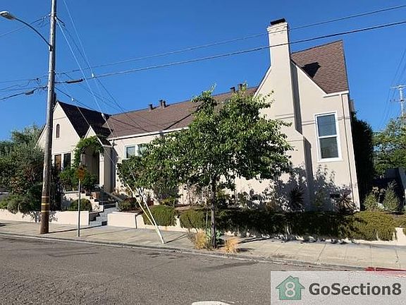 4th image of 2601 55th Ave