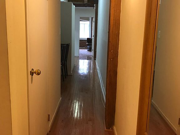 3rd image of 1010 Race St APT 3J