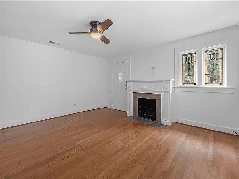 3221 Greene Ave — Photo 19