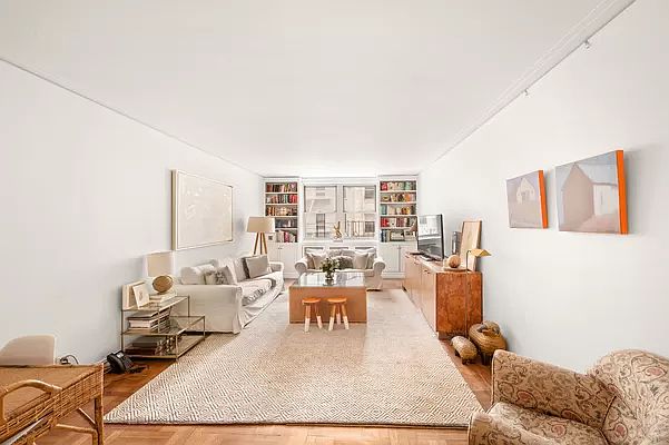 1st image of 161 E 91st St APT 3C