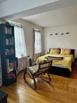 Rented by CitySites Real Estate Group | media 3