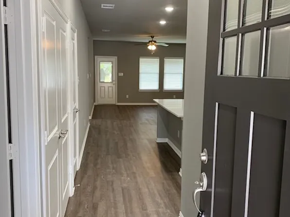 504 N Highway 69, Celeste, TX