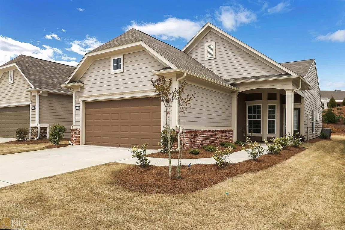 546 Beautyberry Dr photo 1