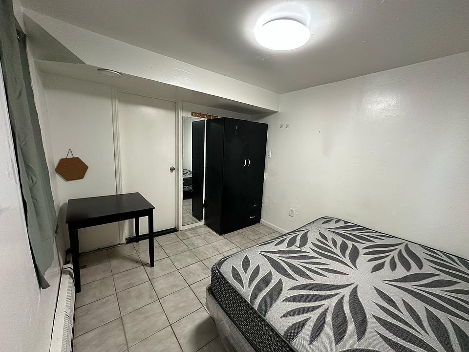 2nd image of 3184 Tiemann Ave Floor 1