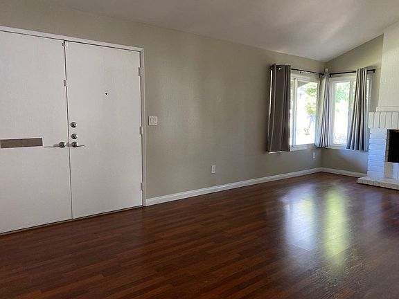 4th image of 5126 Fino Dr