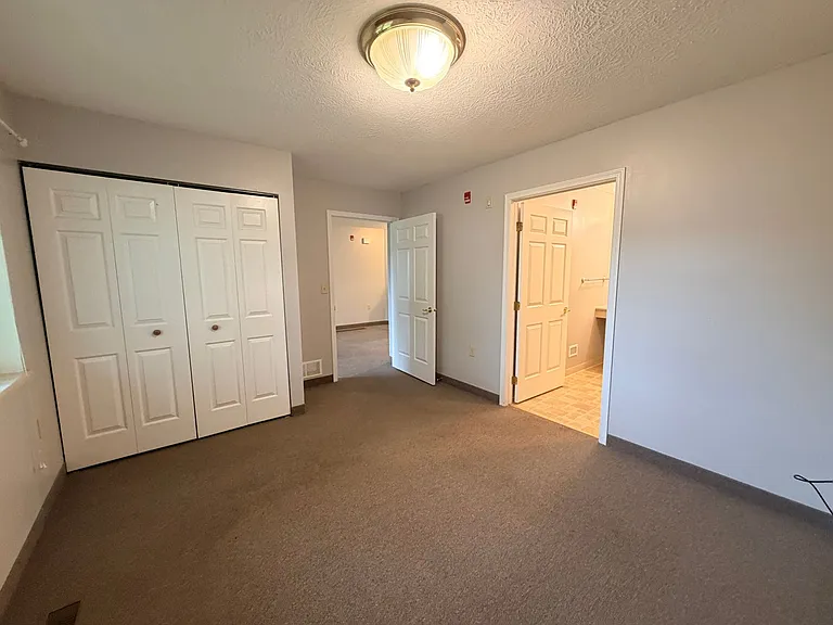431 Dakota St — Photo 13