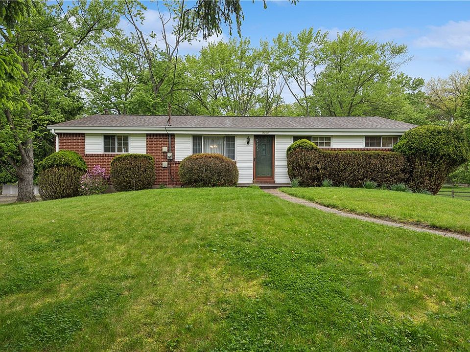 1st image of 3305 Stag Dr