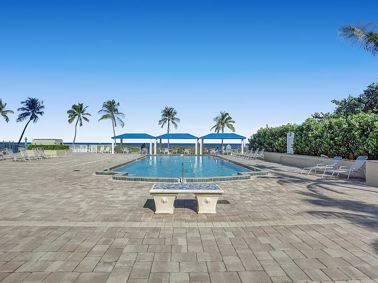 2000 S Ocean Blvd #LC — Photo 63