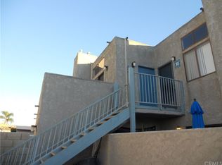 2322 Whitesands Dr APT 4, Huntington Beach, CA 92648