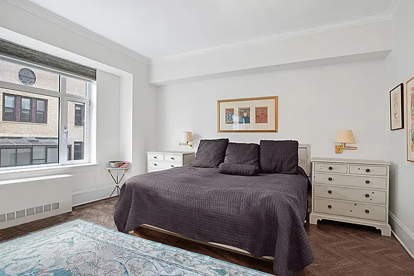 Sold by Compass | media 7