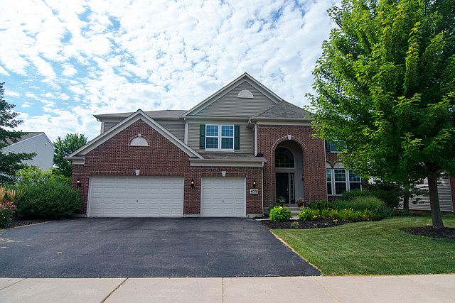 1st image of 4008 Stratford Ln