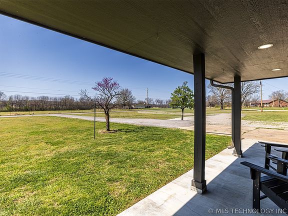 5th image of 29580 N 3950th Rd