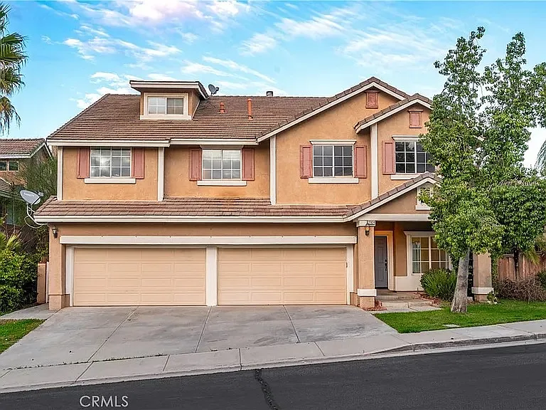 27924 De La Valle Dr