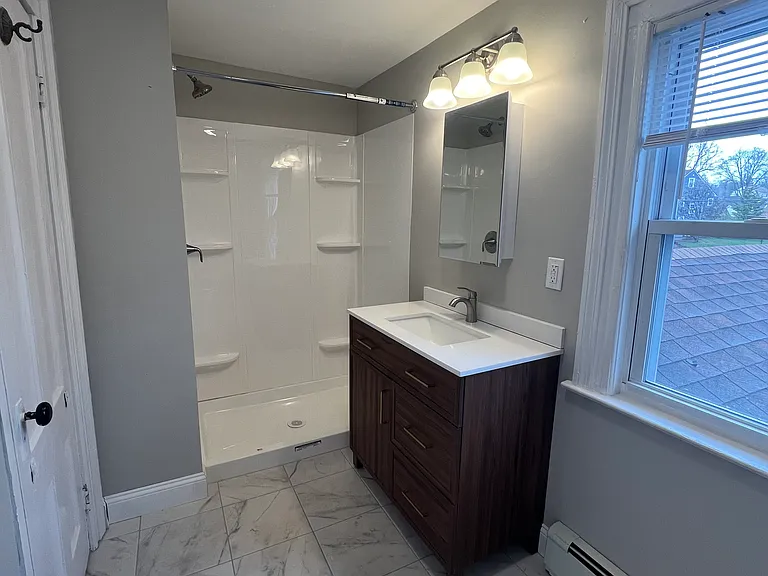 50 Fairview St #1A — Photo 6