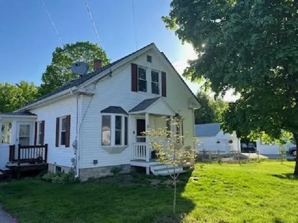 6 Wilson Street, Somersworth, NH 03878-6