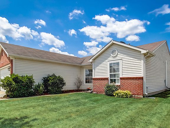 2nd image of 468 Parkview Dr