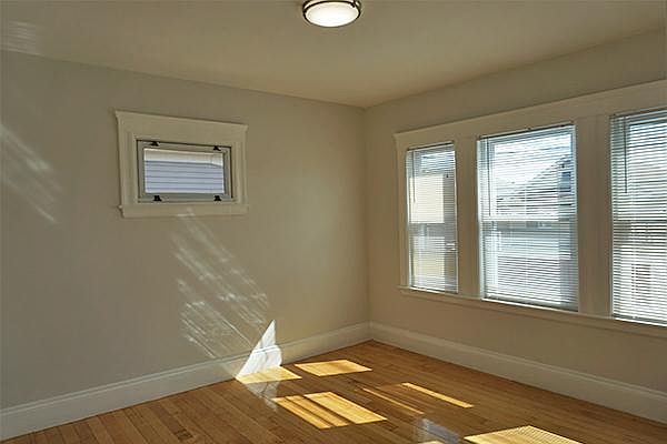 2nd image of 67 Gordon St #47-2