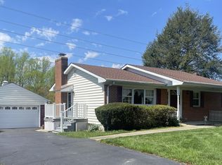 1204 Hillsboro Ct, Fallston, MD 21047