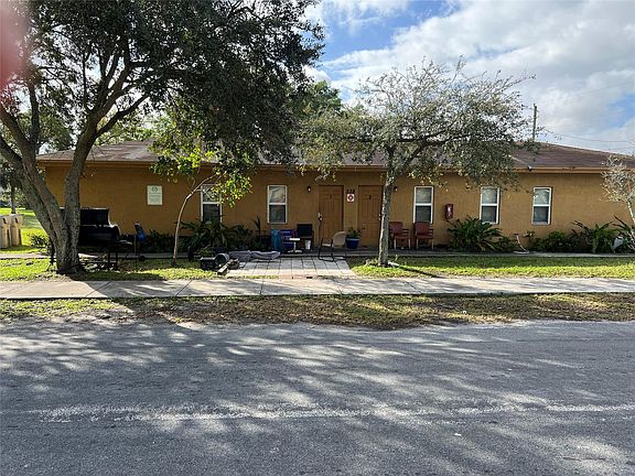 3rd image of 538 NW 9th Avenue
