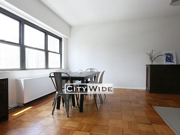 4th image of 401 E 88th St APT 14C