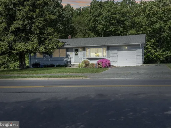 1841 Yardville Hamilton Sq, Trenton, NJ 08620