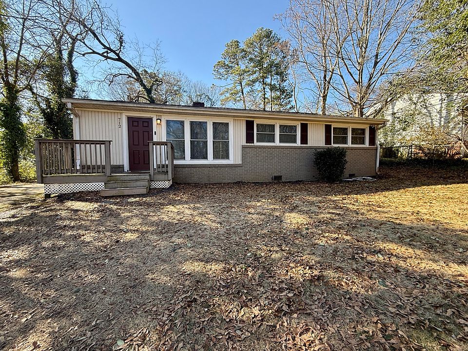 1st image of 712 Magness Dr