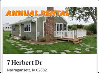 7 Herbert Dr, Narragansett, RI 02882