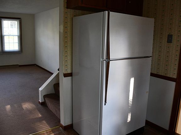 3rd image of 603 S Marion Ave #603