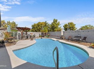 9208 N 52nd Dr, Glendale, AZ 85302