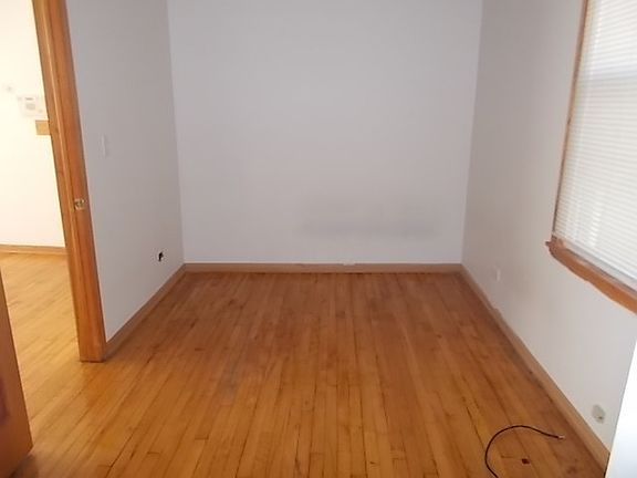 5th image of 2606 N Moody Ave