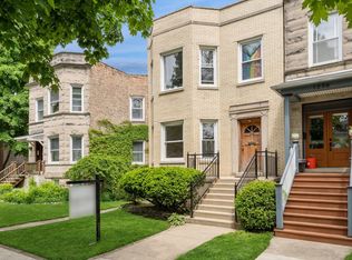 1240 W Glenlake Ave, Chicago, IL