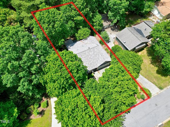 1416 Dunbar Ct, Cary, NC 27511