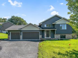 6110 Wildwood Way, Monticello, MN 55362