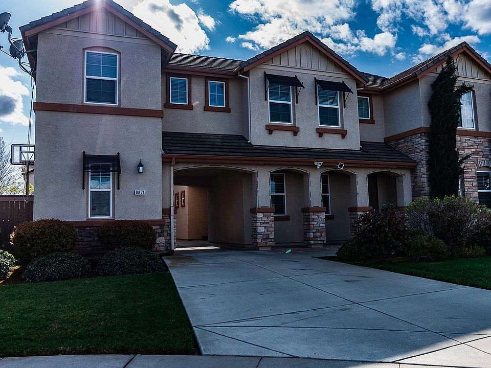 2nd image of 9874 Macela Dr