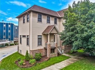 2087 W 7th St, Cleveland, OH
