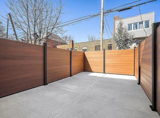 403 Linden St #2R, Brooklyn, NY 11237