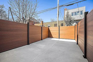403 Linden Street, #2R