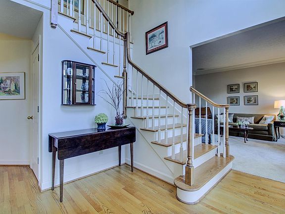 2nd image of 1213 Regency Woods Pl