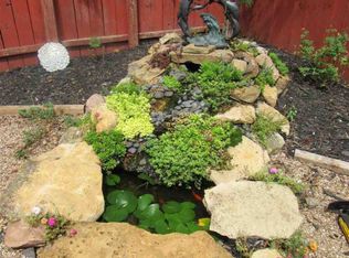 1610 E 21st Ter, Lawrence, KS 66046